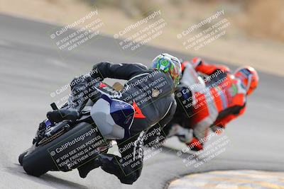 media/Dec-17-2022-SoCal Trackdays (Sat) [[224abd9271]]/Turn 10 Backside (120pm)/